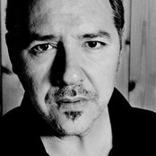 Revolver - List pictures