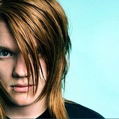 Aaron Gillespie - List pictures