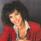 Karen Carpenter - List pictures