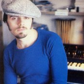 Peter Brown - List pictures