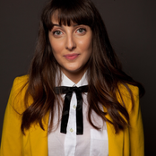 Clarice Falcão - List pictures