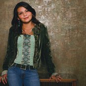 Crystal Shawanda - List pictures