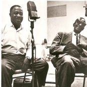 Hammie Nixon - List pictures