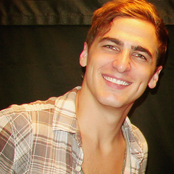 Kendall Schmidt And Logan Henderson - List pictures