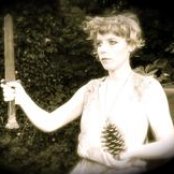 Caroline Weeks - List pictures