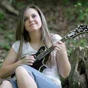 Sierra Hull - List pictures