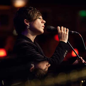 Gretchen Parlato - List pictures