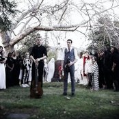 Dead Man's Bones - List pictures