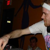 Rusko - List pictures