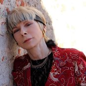 Dulcie Taylor - List pictures