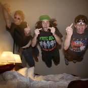 Mean Jeans - List pictures