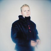 Ben Moody - List pictures