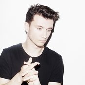 Vincent Did It - List pictures