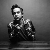 M. Ward - List pictures