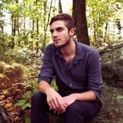 Nicolas Jaar - List pictures