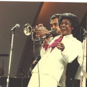 Nancy Wilson - List pictures