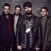 Lower Than Atlantis - List pictures