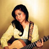 Zee Avi - List pictures