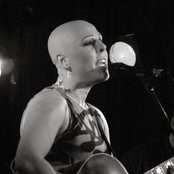 Nell Bryden - List pictures