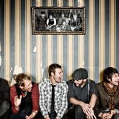 Tash - List pictures