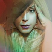 Tina Dickow - List pictures