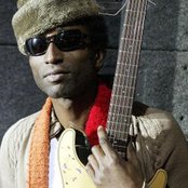 Keziah Jones - List pictures