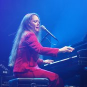 Eden Brent - List pictures