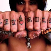 Buckcherry - List pictures