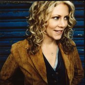 Natalie Macmaster - List pictures