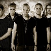 Outtrigger - List pictures