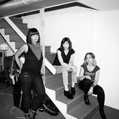 Sleater Kinney - List pictures
