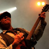 Kim Larsen - List pictures