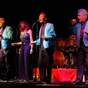 The Skyliners - List pictures