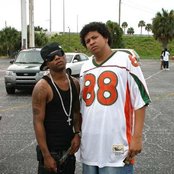 2 Pistols - List pictures