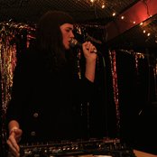 Julianna Barwick - List pictures