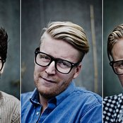 Movits! - List pictures