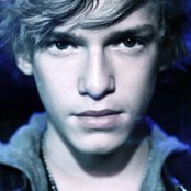 Cody Simpson - List pictures