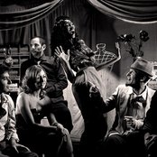 Oi Va Voi - List pictures