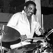 Chico Hamilton - List pictures