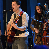 Bard - List pictures