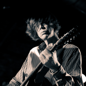Thurston Moore - List pictures