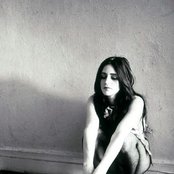 Lennon - List pictures