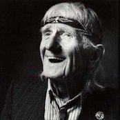 Gil Evans - List pictures