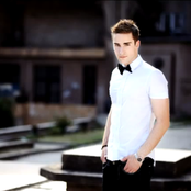 Viktor Apostolovski - List pictures