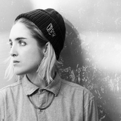 Shura - List pictures