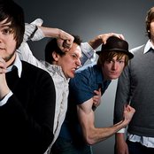 Spill Canvas - List pictures