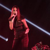 Marina Kaye - List pictures