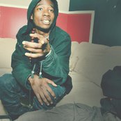 Omari Shakir - List pictures