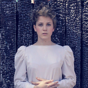 Emma Louise - List pictures