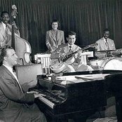 George Shearing - List pictures